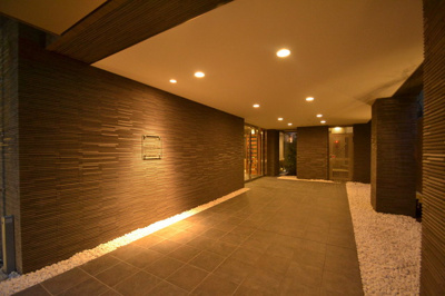 【エントランス】 | グラン リジエール | ゆとりのあるエントランスです