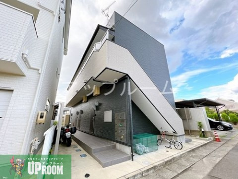 ロッククリスタル小木田(ロッククリスタルオギタの外観