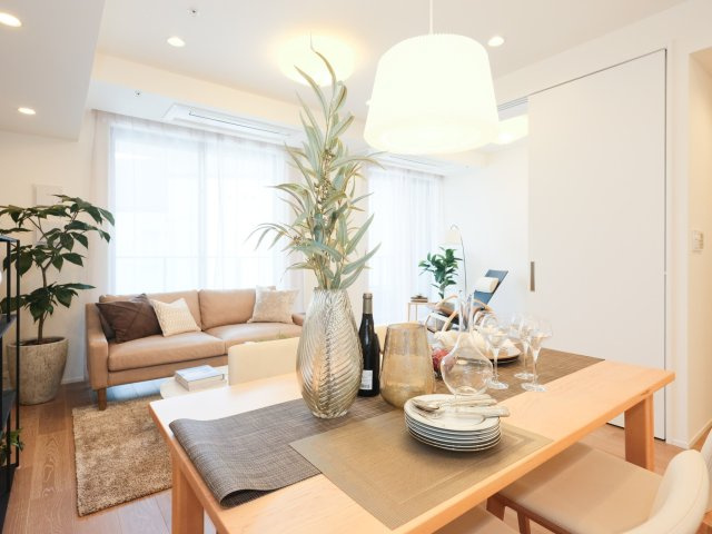 テラス渋谷美竹の居間・リビング