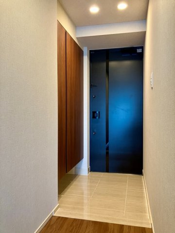 リーフィアレジデンス杉並井草森公園の玄関