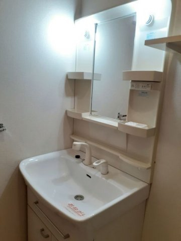 アーデント・サピー壱番館の洗面所|広い洗面スペースです★