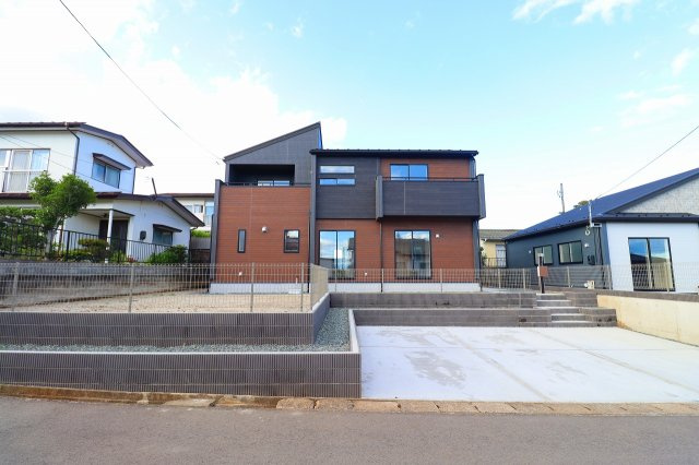 新築戸建・建売　福島市蓬莱町五丁目　BLOOMING GARDEN　全2棟の駐車場