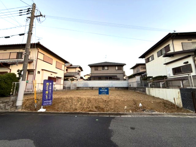 【前面道路含む現地写真】 | 【プレイワーク星和台上松】常盤小・建築条件なし・更地渡し・土地48坪・岸和田市上松町 | 前面道路含む現地写真です