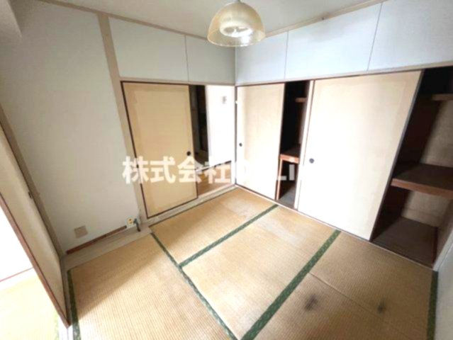 朝日プラザ八尾の寝室