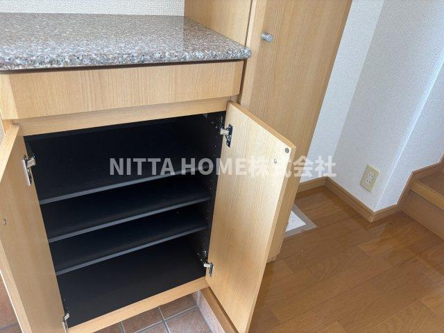京丹後市峰山町杉谷のアパートの収納|シューズボックスです＊