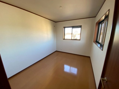 【洋室】 | 【プレイワーク伯太町2丁目・中古戸建】伯太小・平成23年建築・4LDK | 洋室です