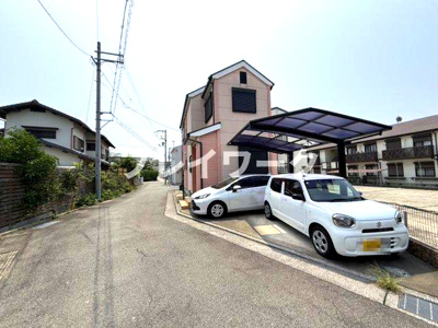 【前面道路含む現地写真】 | 【プレイワーク伯太町2丁目・中古戸建】伯太小・平成23年建築・4LDK | 前面道路含む現地写真です