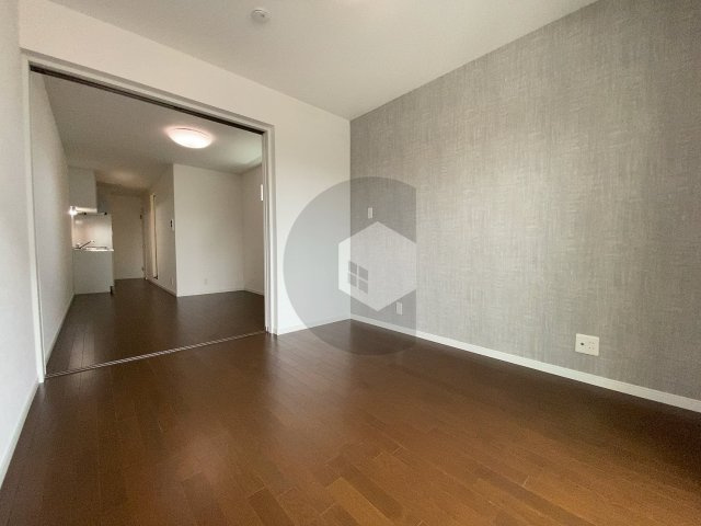 東大阪市荒本２丁目のハイツの洋室