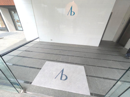 ABビルの内装