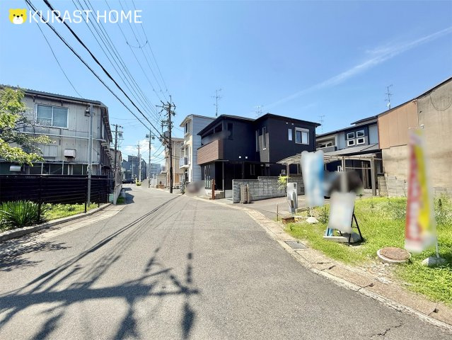 京都市南区久世中久町　建築条件付き土地の前面道路含む現地写真