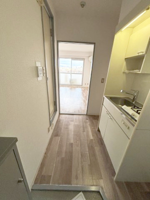 【玄関】 | レナジア萱島