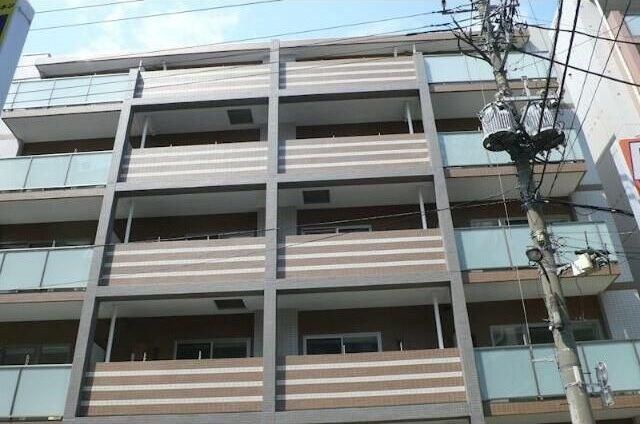 フォレスタ浅草の外観