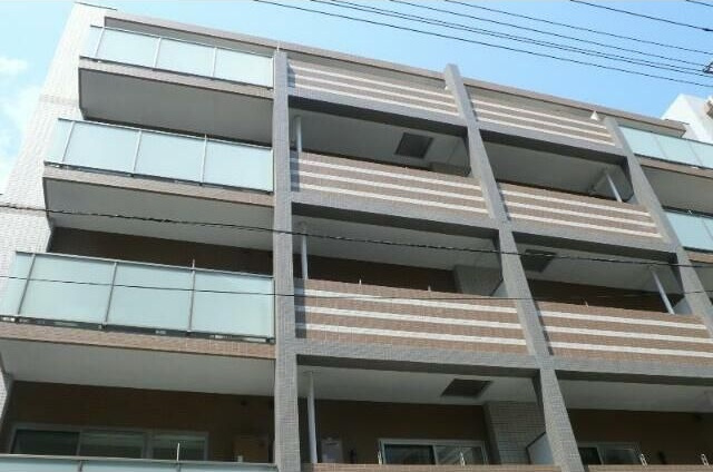 フォレスタ浅草