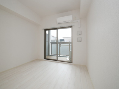 【洋室】 | エスリード新大阪グランファースト | 使い勝手のいい洋室です