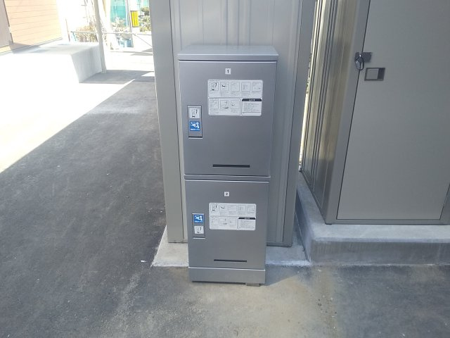 クリスタルステージⅠの駐車場