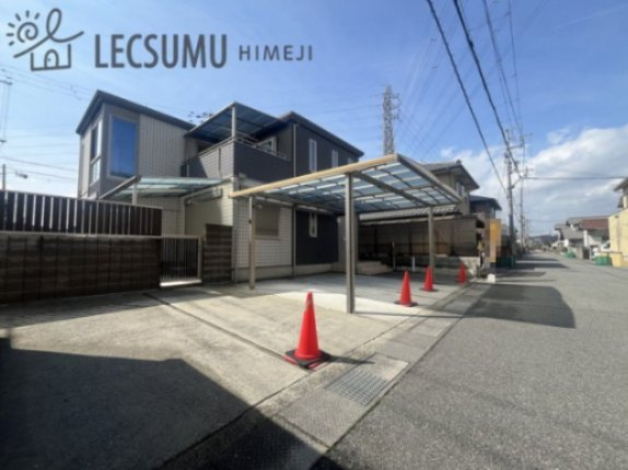 姫路市網干区田井/中古戸建の駐車場