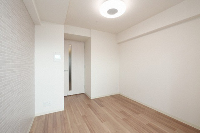 【居間・リビング】 | プレサンスOSAKA東中本エシデル | ゆったりとしたリビングです