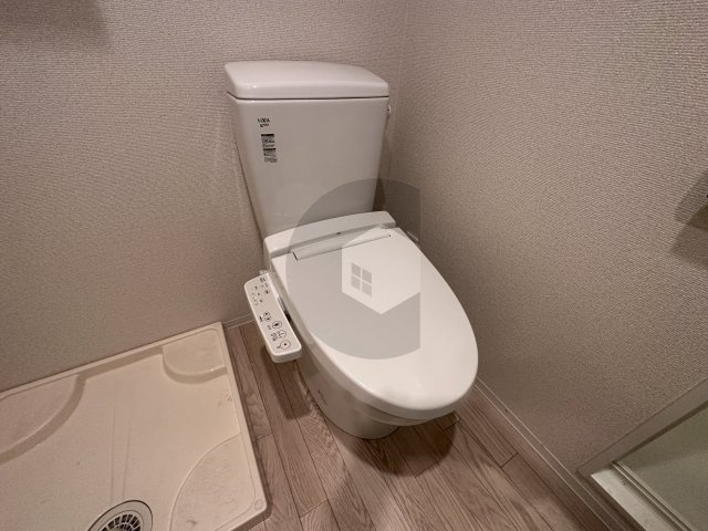 東大阪市高井田本通７丁目の賃貸マンションのトイレ