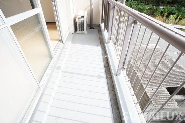 熊本市東区渡鹿８丁目の賃貸マンションのバルコニー