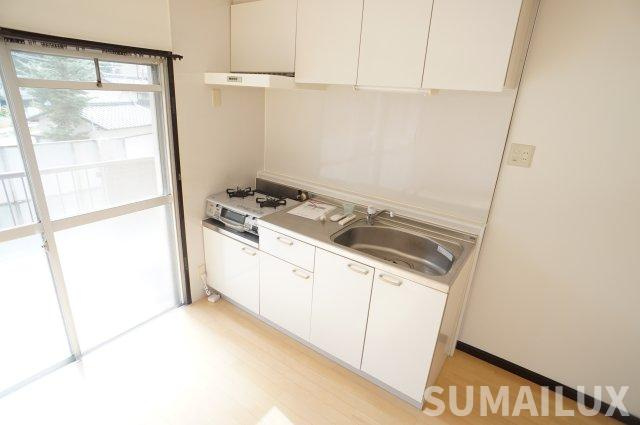 熊本市東区渡鹿８丁目の賃貸マンションのキッチン