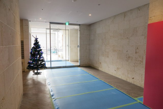 エステムコート南堀江Ⅲチュラのロビー