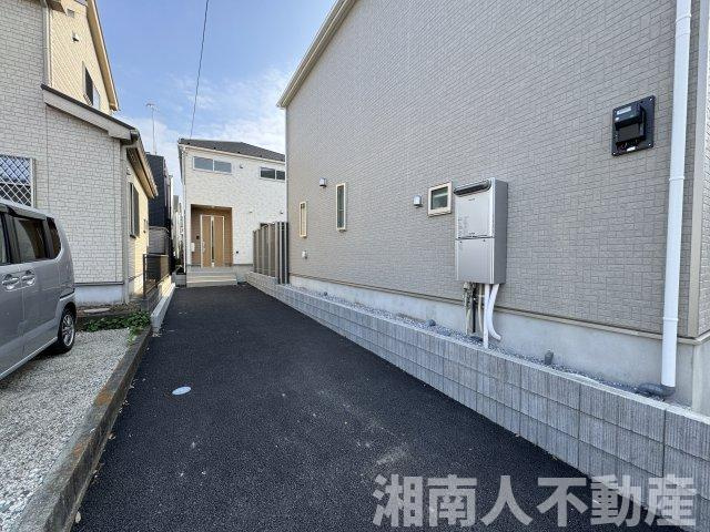 高座郡寒川町小谷第18　新築戸建　の駐車場|駐車スペースもあります
