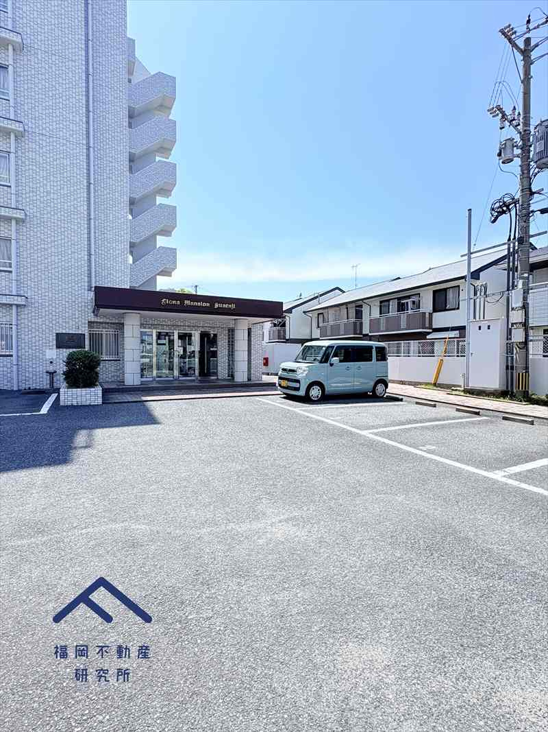 ライオンズマンション周船寺の駐車場