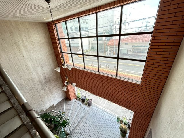 協和ビルの内装