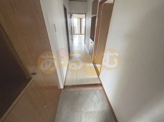 【玄関】 | 空港リブレ大阪屋