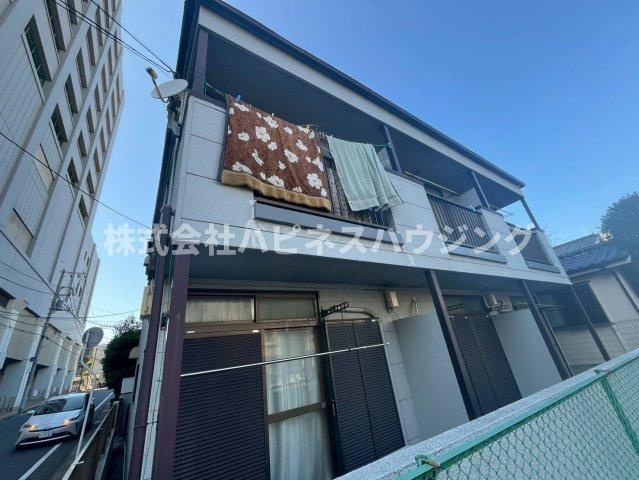 ジュネス亜梨の外観