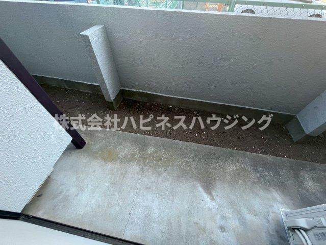 ジュネス亜梨のバルコニー|専用テラス