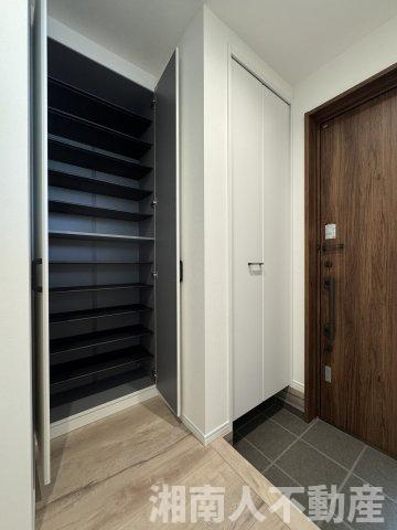 高座郡寒川町宮山の中古一戸建の玄関|玄関です