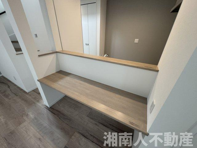 高座郡寒川町宮山の中古一戸建の居間・リビング