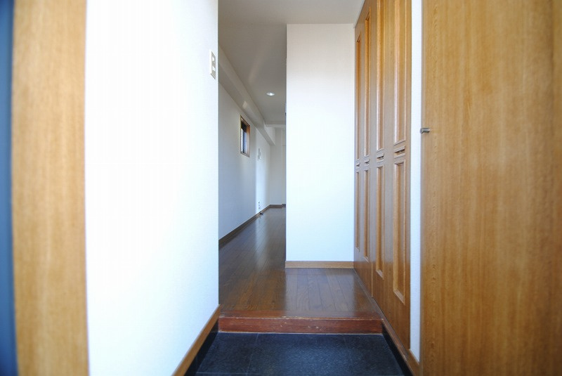 ステイツ久留米の玄関|内装イメージ：同物件別室