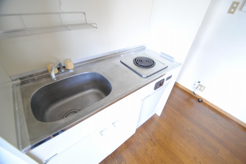 ステイツ久留米のキッチン|内装イメージ：同物件別室