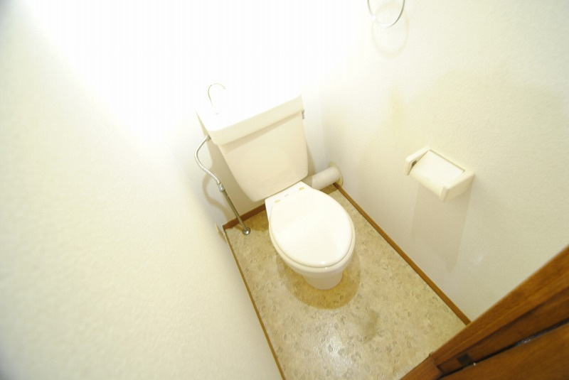 ステイツ久留米のトイレ|内装イメージ：同物件別室