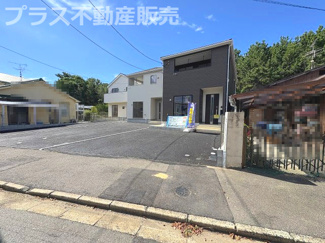 【外観】 | 現地写真。同じ物件を見るなら、プラス不動産販売にお任せ下さい。