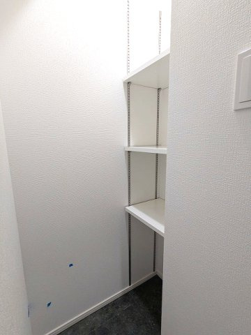 LUMIEC NEGISHIの設備|玄関の収納です