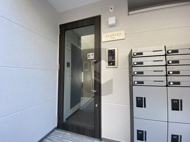 アバンティオ弥刀のエントランス