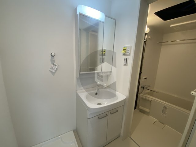 Avantio Anheloの独立洗面台