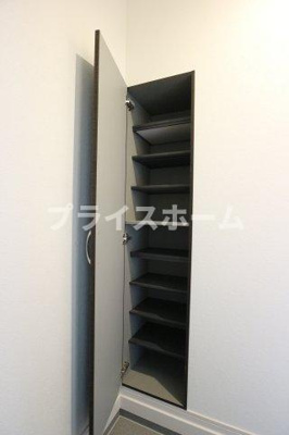 【玄関】 | 仲介手数料半額！HPに初期費用掲載！「プライスホーム」で検索！Grandtic 竹下 | 物件画像