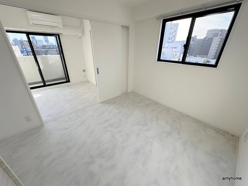 アートレジデンス上町　仲介手数料無料の居間・リビング