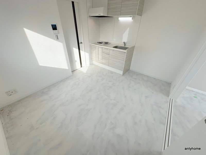 アートレジデンス上町　仲介手数料無料の洋室