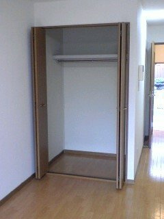 【収納】 | ラルジュ・レオン１Ｋ | 便利な収納スペースです