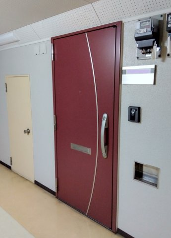 【玄関】中富住宅　D棟