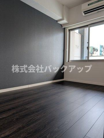 ウェルブライト博多ステーションの居間・リビング