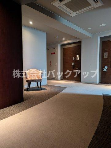 ウェルブライト博多ステーションのロビー