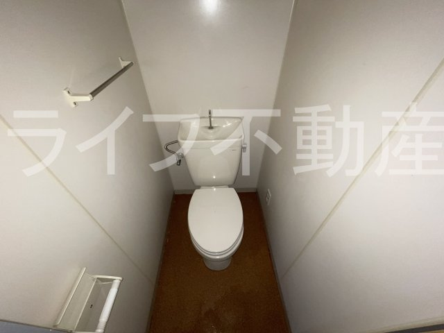 YNハウスのトイレ|落ち着いたトイレです