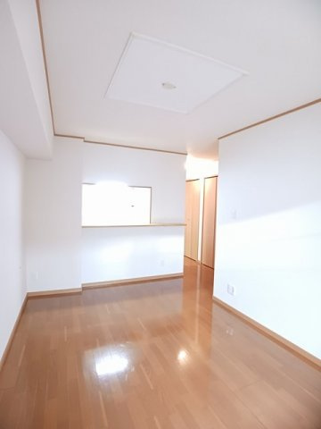 トゥジュールヴェールのその他