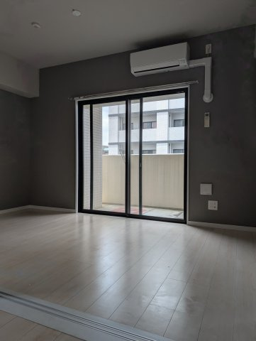 モダンパラッツォ博多駅南Ⅱの居間・リビング